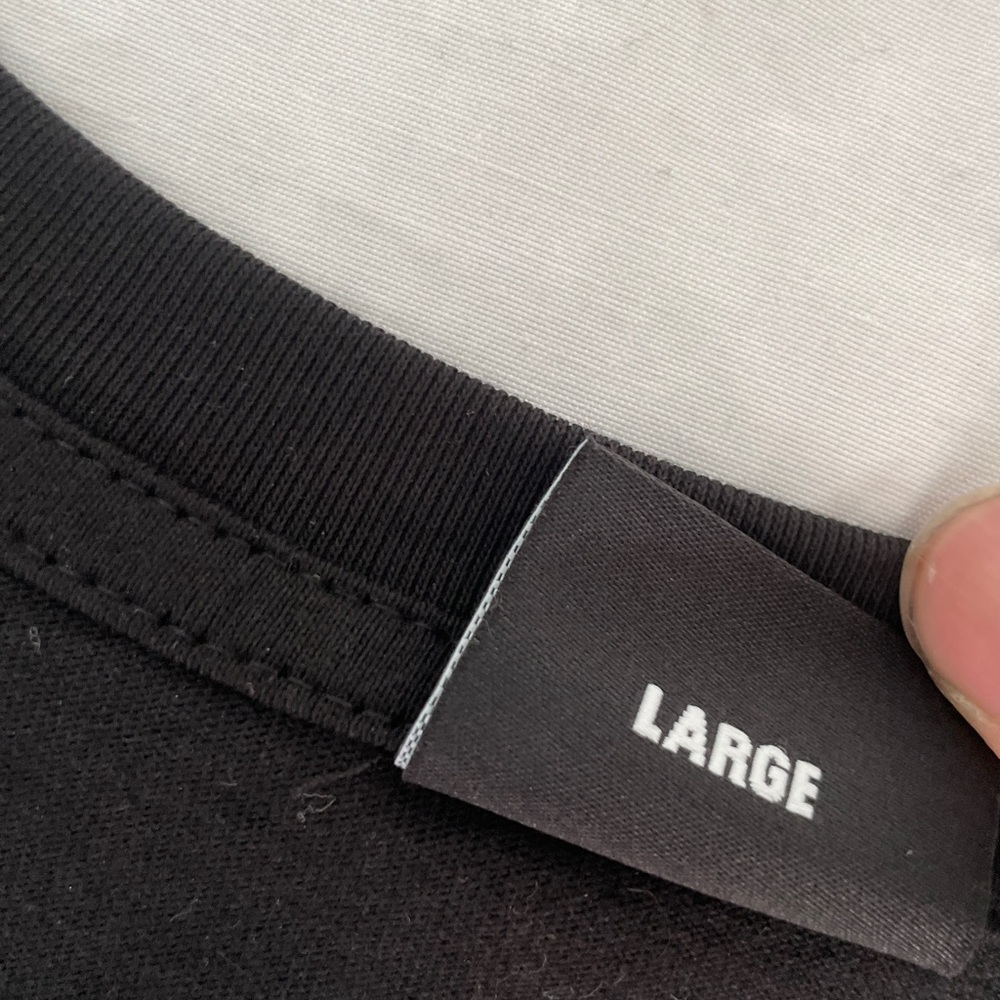 Revenge tee - Picture 4 of 5